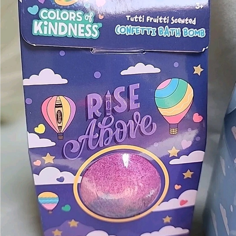 Crayola Colors of Kindness Confetti Bath Bomb